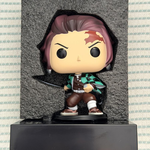 Funko Pop! Die-Cast Tanjiro Kamado Demon Slayer new