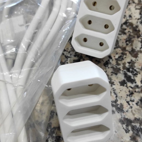 Schuko extension cord 7m 3x1.5mm² with 3- and 4-position adapters