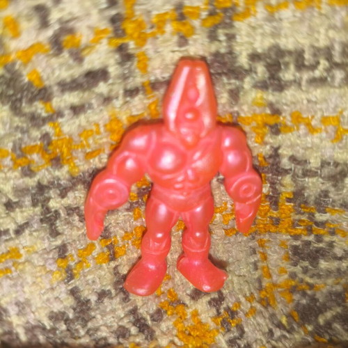 El Greco alien and ninja figures like new