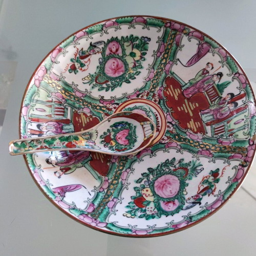Set of bowl with spoon and deep plate made of Chinese porcelain new