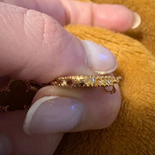 Van Cleef & Arpels bracelet like new, unisex, beige and gold