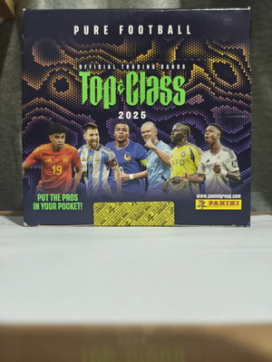 Panini Top Class 2025 σφραγισμένο κουτί