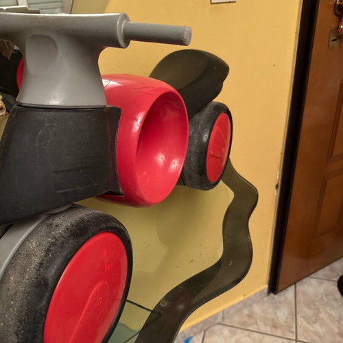 Kids Ride-On Toy Motorcycle like new, red and black