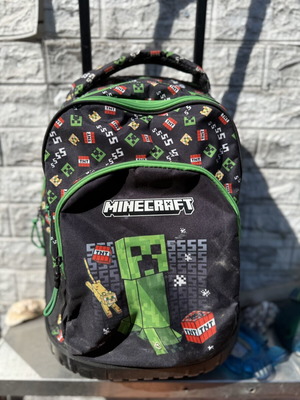 Minecraft School Backpack like new with Creeper design