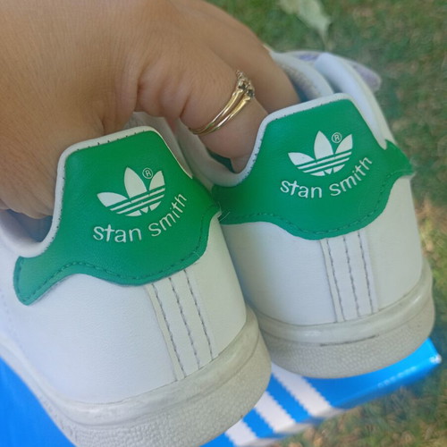 Adidas Stan Smith sneakers used, size 26, white and green