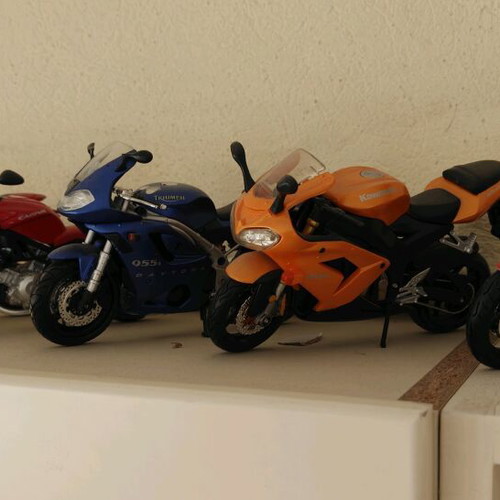 13 Miniature Machines in 1/12 scale