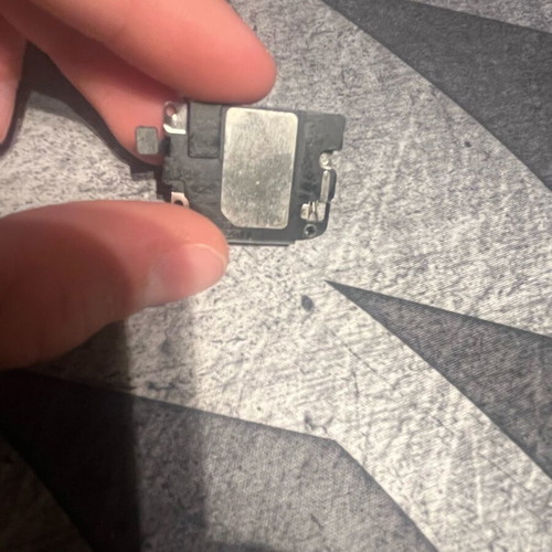 Iphone 11 Pro Max speaker used, like new without issues
