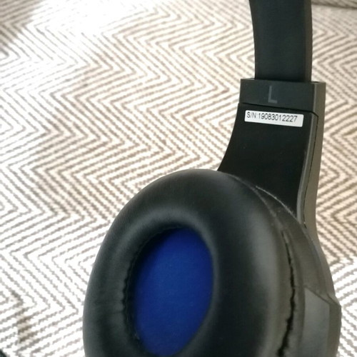Ασύρματο ηχείακι Bluetooth i-JMB και ενσύρματο Gaming Headset Trust Gtx μεταχειρισμένα