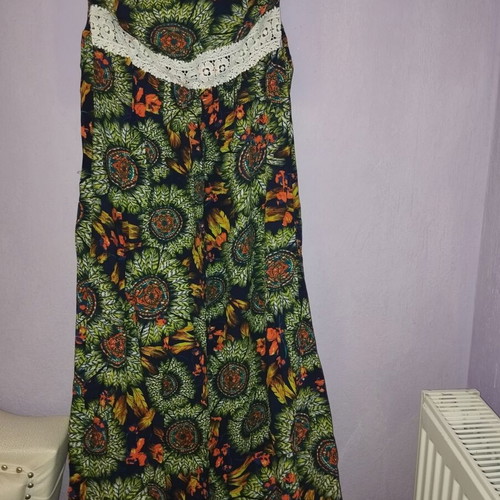 Strapless dress L/XL like new, long with summer colors
