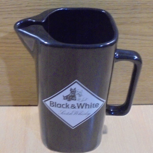 Black & White Scotch Whisky old promotional ceramic jug used