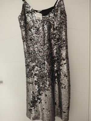 Official sequin dress like new, silver