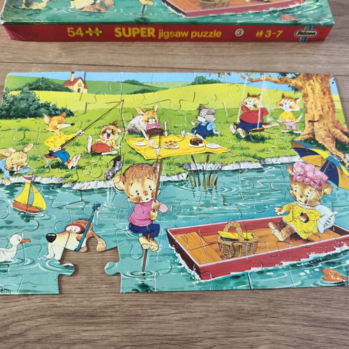 Falcon vintage puzzle 54 pieces used, ages 3-7
