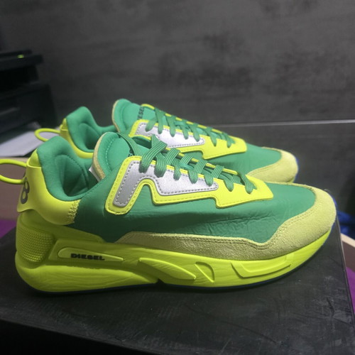 Diesel S-SERENDIPITY sneakers size 42, green