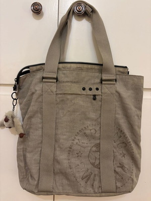 Kipling Handbag new, grey/beige