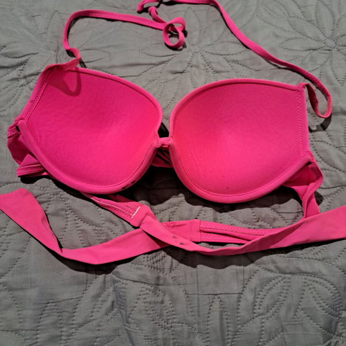 Fuchsia bikini top used with push-up and draped detail No S