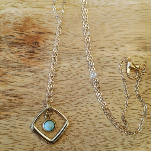 Necklace with turquoise in gold color new