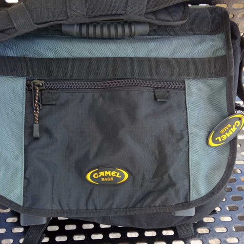 Camel bag used, excellent condition