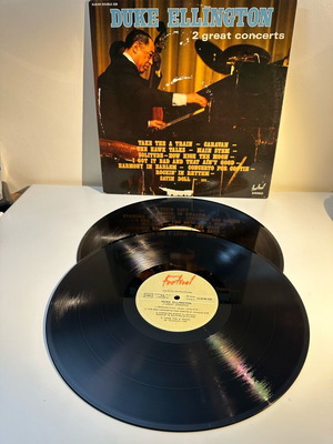 Duke Ellington 2 Great Concerts record like new, jazz