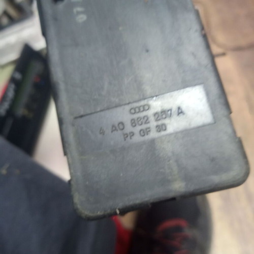 Vacuum pump for central locking Audi A4 4A0 862 257 A used