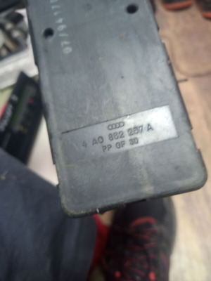 Vacuum pump for central locking Audi A4 4A0 862 257 A used