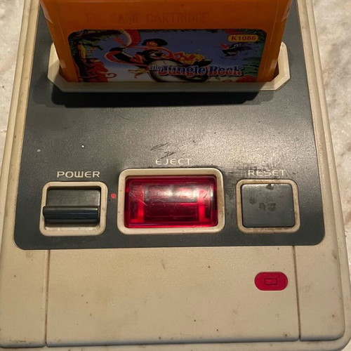 Super Magic Star console used with one game included