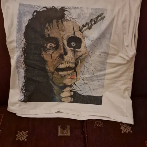 Alice Cooper Trash 1989 T-shirt Pull & Bear XL as new, white