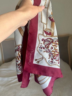 Vintage scarf Meunier like new in vine red and grey