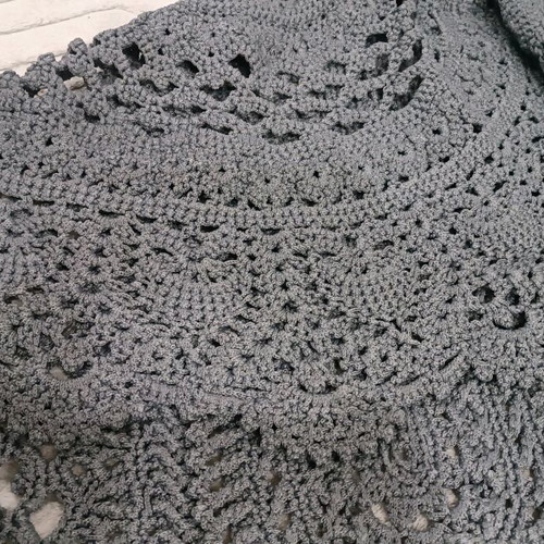 Handmade rug like new 1.10×1.55 dark gray