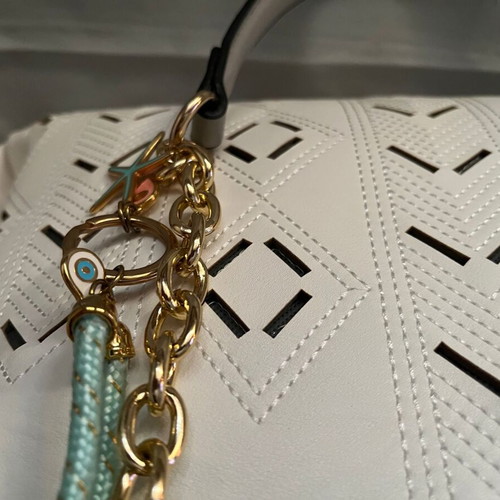 Verde shoulder bag white-gray with gold chain like new