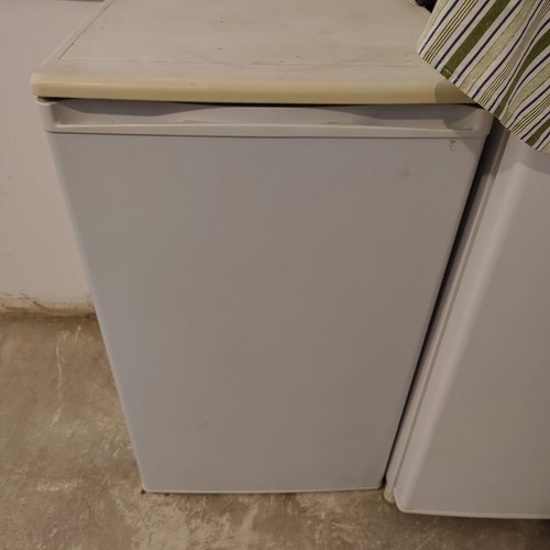 Small refrigerator