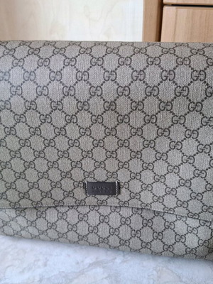 Gucci diaper bag(τσάντα αλλαγής μωρού)