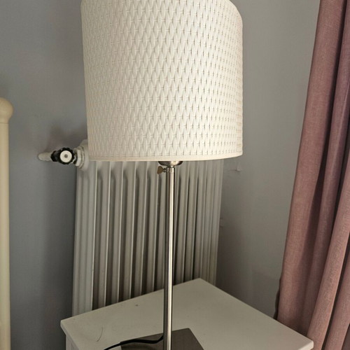IKEA lamp like new with bulb