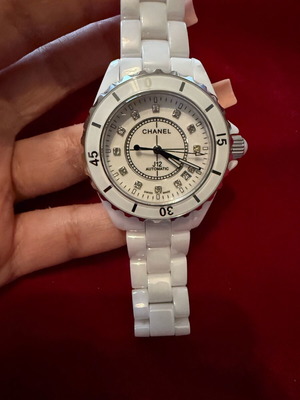 Ceramic wristwatch
