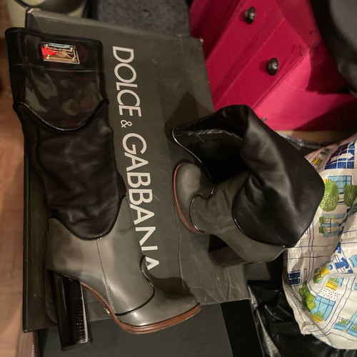 Dolce Cabbana leather boots like new, worn once, size 37