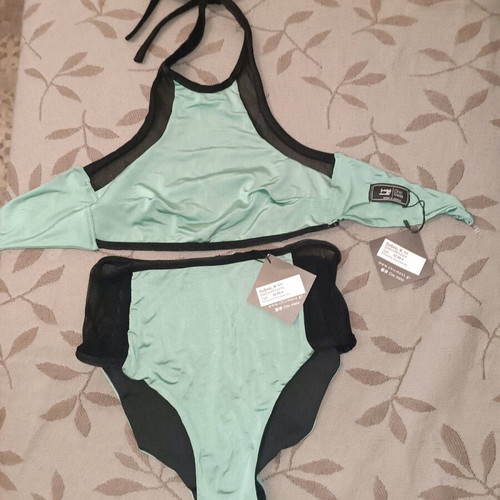Swimsuit new with tag, size M