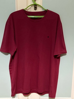 The Bostonians men's t-shirt red XXL like new