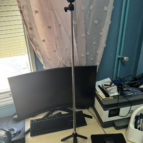 Selfie Stick Tripod Benro BK10 with Bluetooth Remote like new, extendable