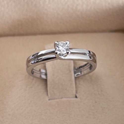 Diamond Jools solitaire ring 0.15ct brilliant cut, 18k white gold, new