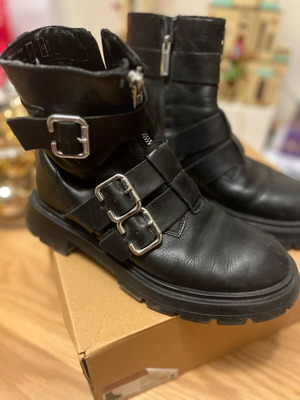 Zara leather ankle boots used, black, size 37