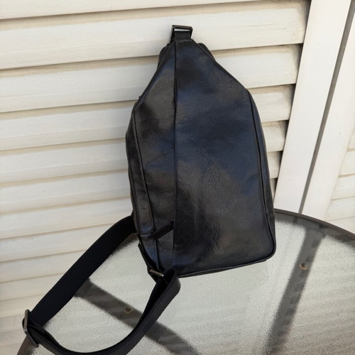 Giglio Florentino Italian leather crossbody bag
