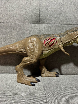 Jurassic World Extreme Damage Tyrannosaurus Rex dinosaur used large size