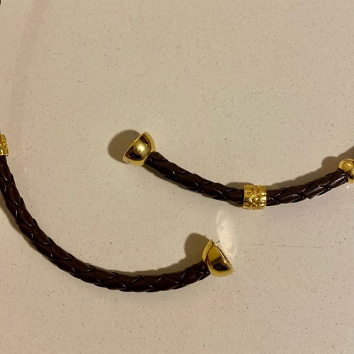 Bijou Brigitte necklace new, leather with gold decorations