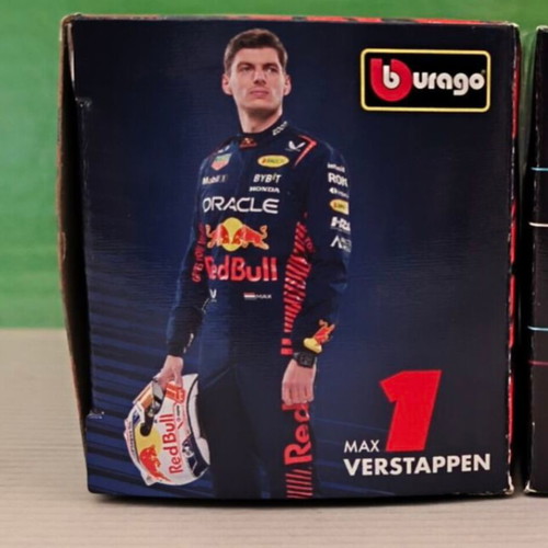 Red Bull Formula 1 RB19 diecast model car new