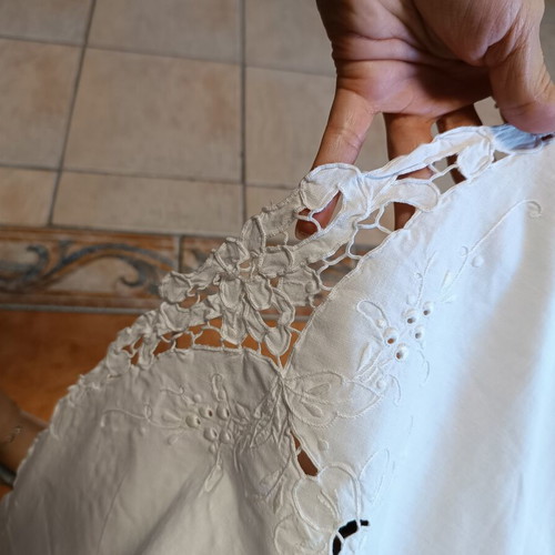 Handmade white embroidered round tablecloth like new