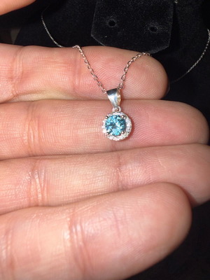 Silver 925 necklace with blue zircon like new