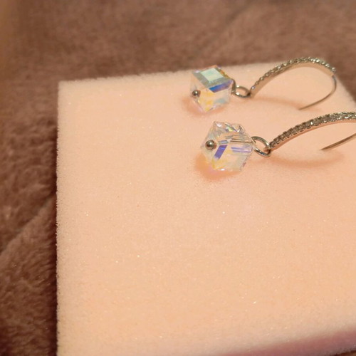 Silver and crystal dangling earrings new, handmade