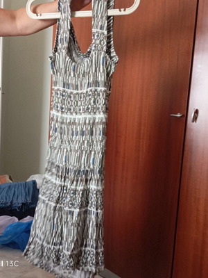 Dress with Open Back like new, gray, size M