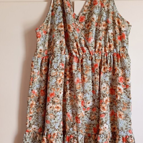 Floral dress Shein size 4XL like new, multicolor