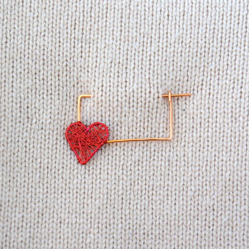 Pin with red heart new, colored copper wire