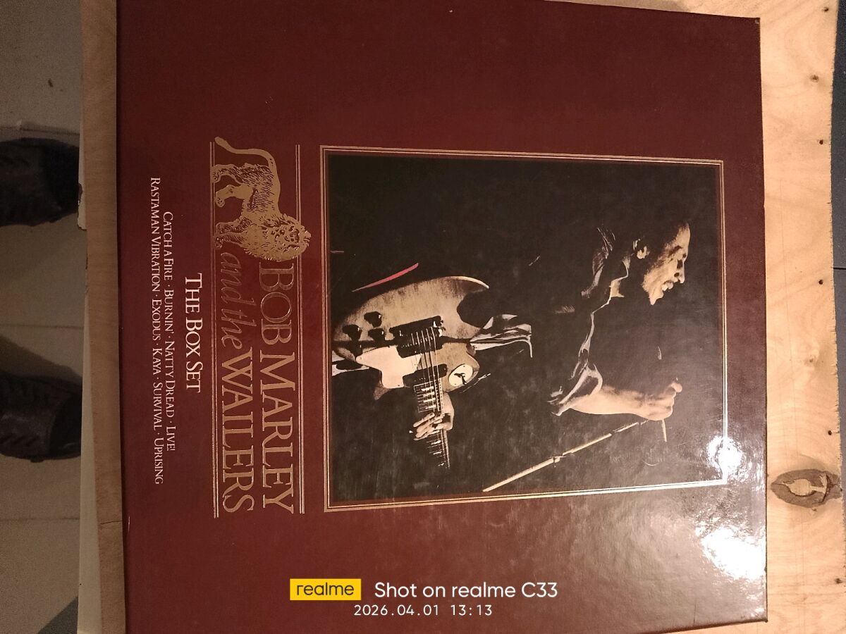 Bob Marley Box Set new, collectible 9… - € 900,00 - Vendora.cy
